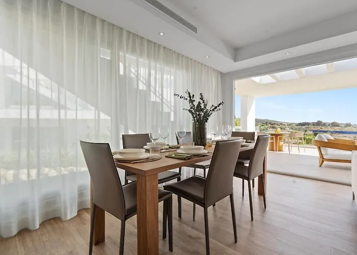 Al4-2017 - - Alcazaba Lagoon