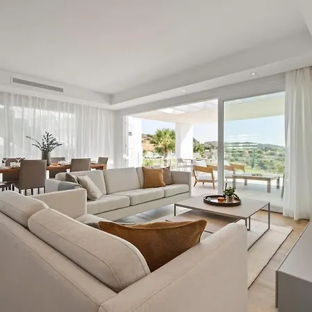 Al4-2017 - - Alcazaba Lagoon