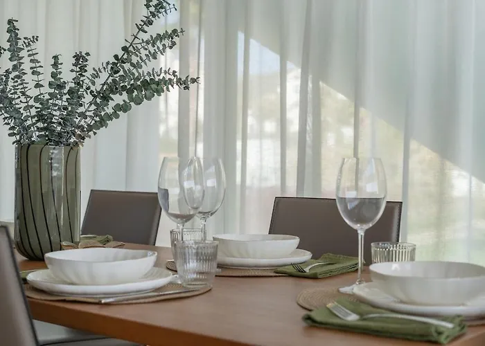 Al4-2017 - - Alcazaba Lagoon