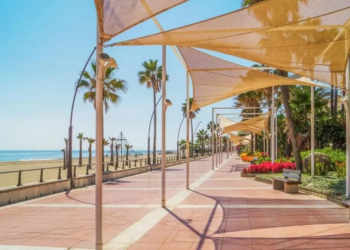 Al4-2017 - - Alcazaba Lagoon Appartement *